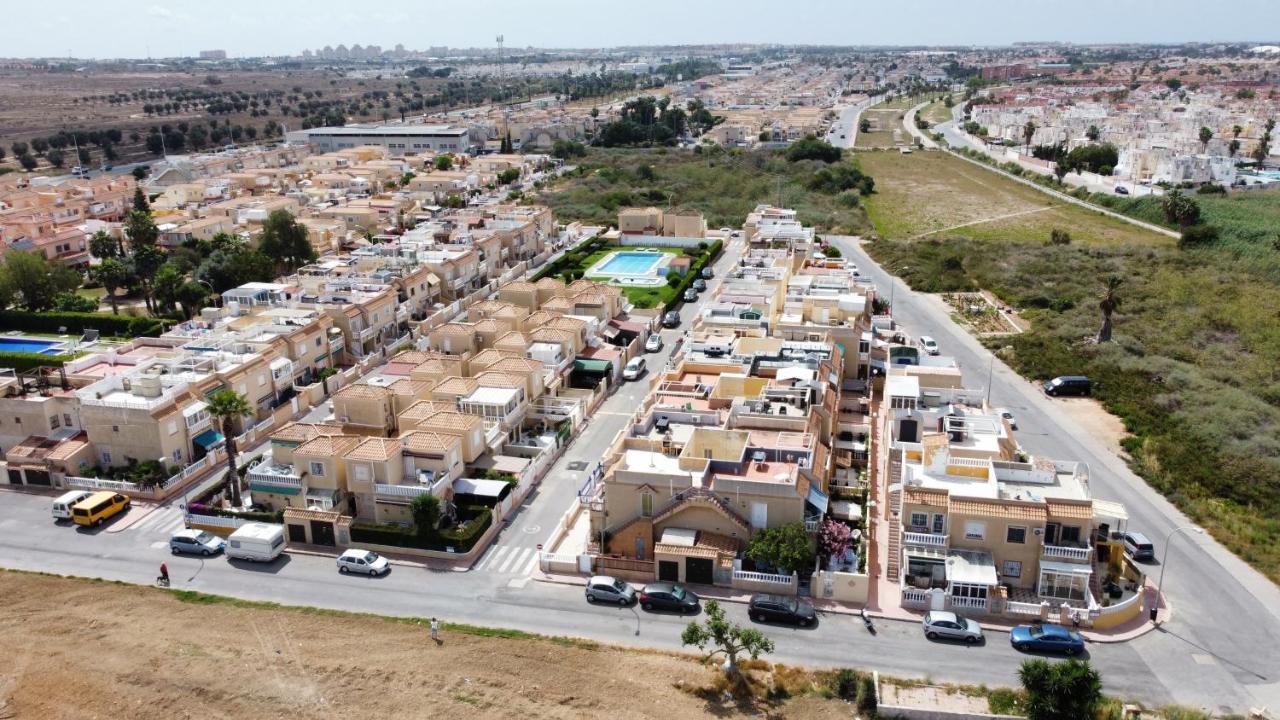 Holiday House تورّيفيِخا المظهر الخارجي الصورة