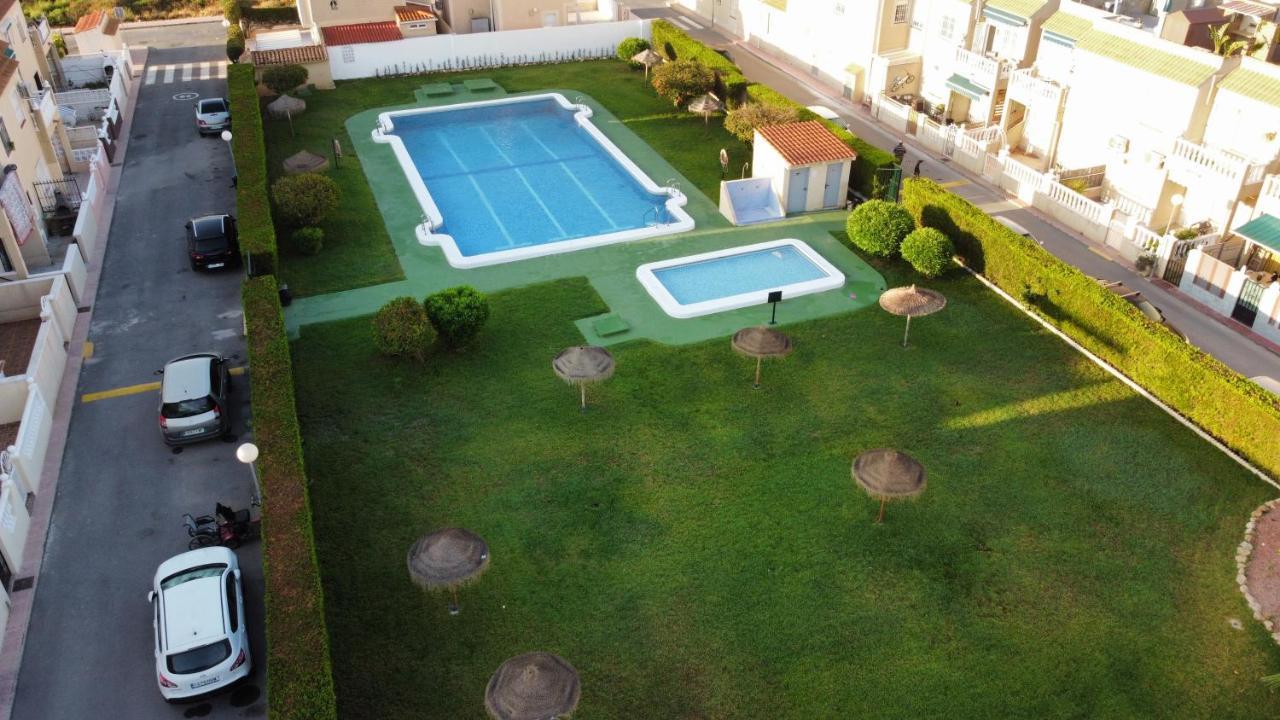 Holiday House تورّيفيِخا المظهر الخارجي الصورة